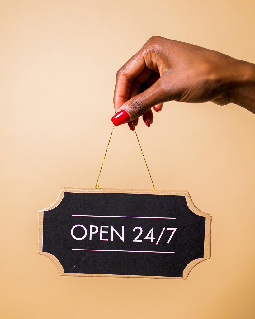 24/7 twenty four seven it support and system administration